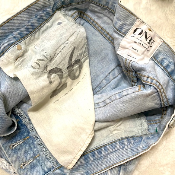 One Teaspoon Bandits Lo Waist Relaxed Shorts - Picture 10 of 10